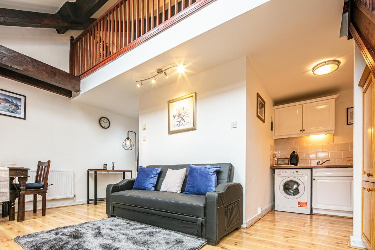 Beautiful 1-Bed Apartment In Grade Listed Warehouse - Victoria Quays, Sheffield City Centre, Free Parking, Pet Friendly, Netflix Eksteriør bilde