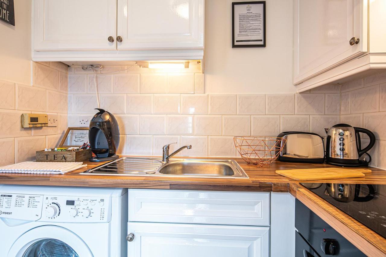 Beautiful 1-Bed Apartment In Grade Listed Warehouse - Victoria Quays, Sheffield City Centre, Free Parking, Pet Friendly, Netflix Eksteriør bilde